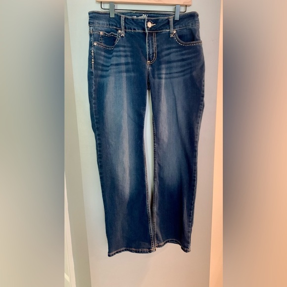 Wrangler Denim - Wrangler Dark Blue Boot Cut Jeans - 9/10 X 30